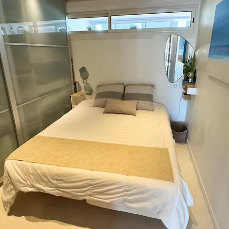Apartament Village Naturiste, Port-ambonne, 42 M2, Le Luxueux. Agde
